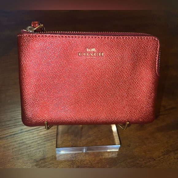 Coach Handbags - Coach Wristlet
